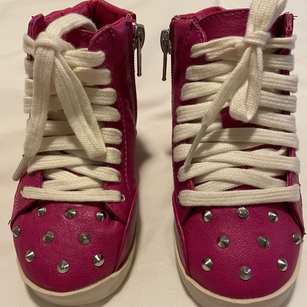 Candies Baby Shoes Brand New - Picture 2 of 3